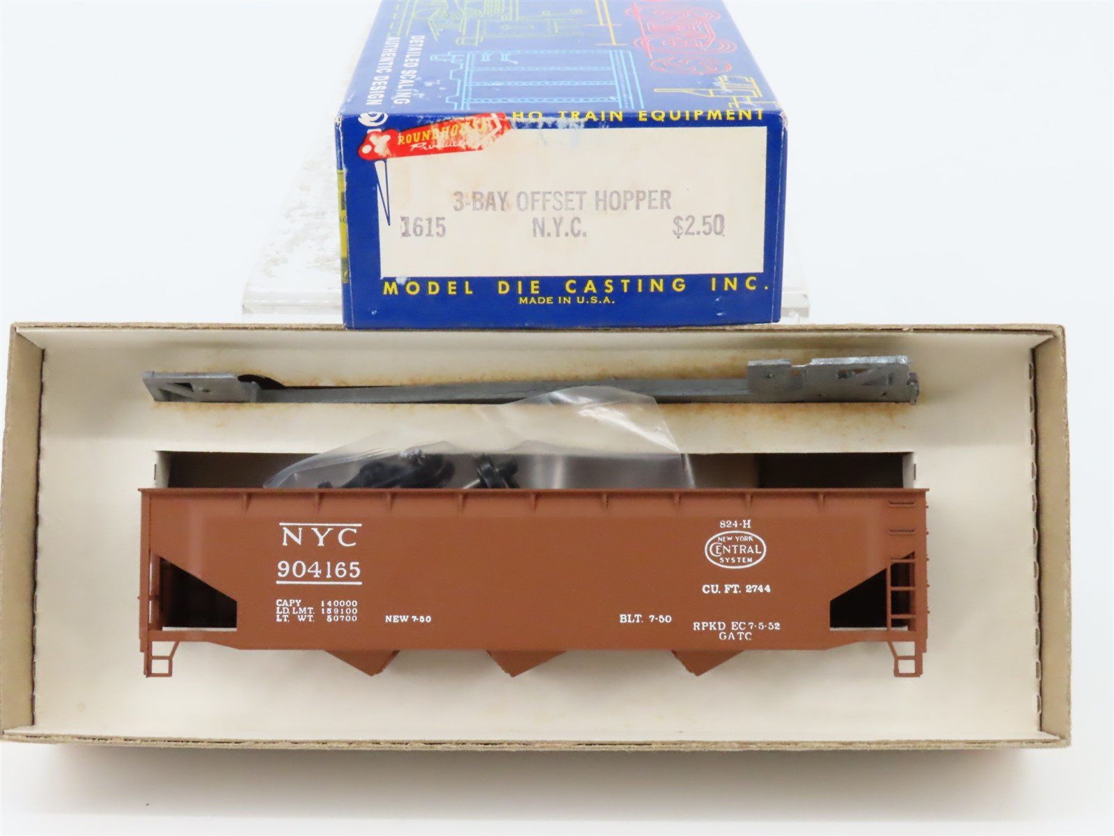 HO Scale Roundhouse MDC 1615 NYC New York Central 3-Bay Hopper #904165 Kit