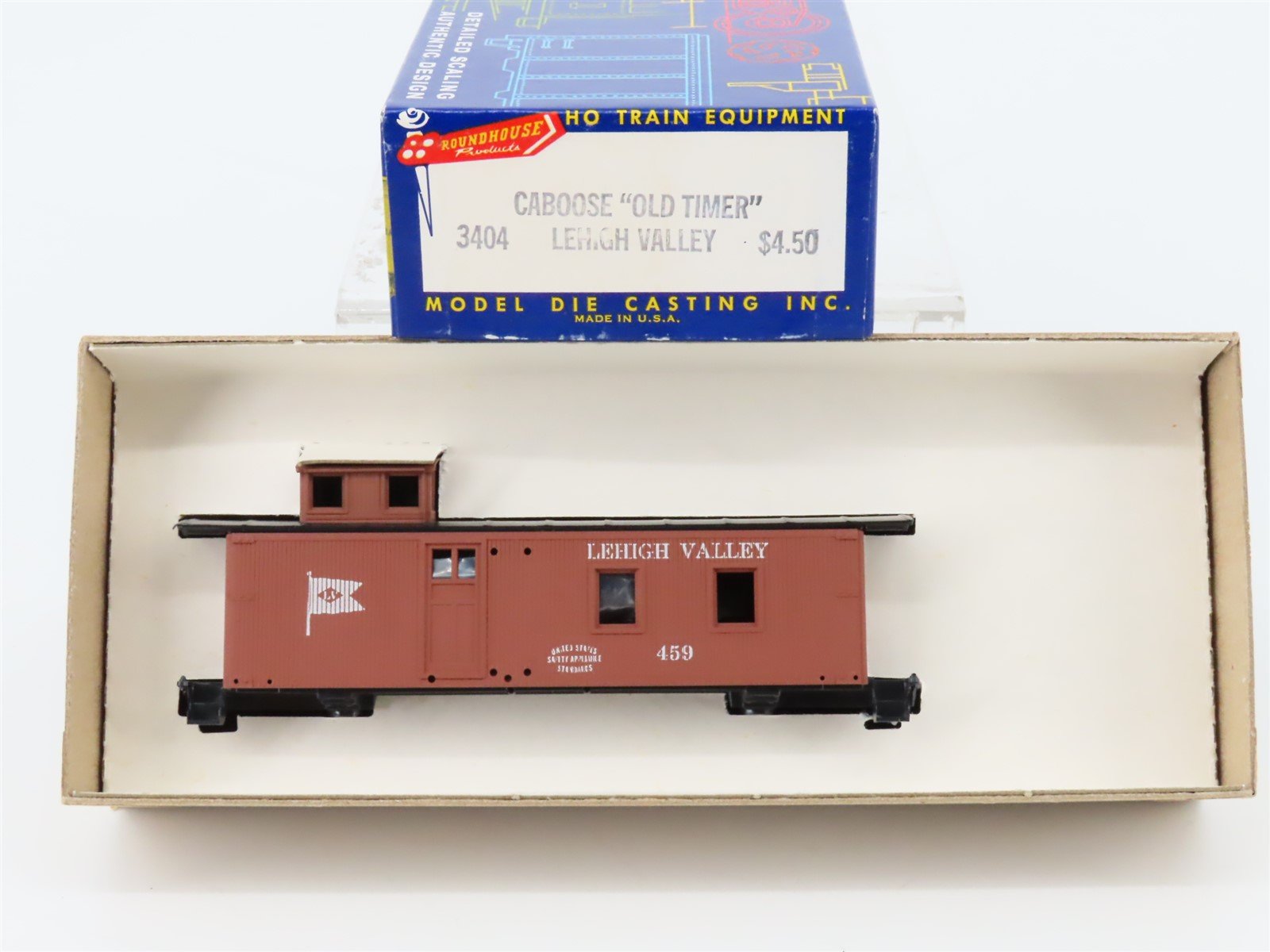 HO Scale Roundhouse MDC 3404 LV Lehigh Valley Old Timer Caboose #459 Kit