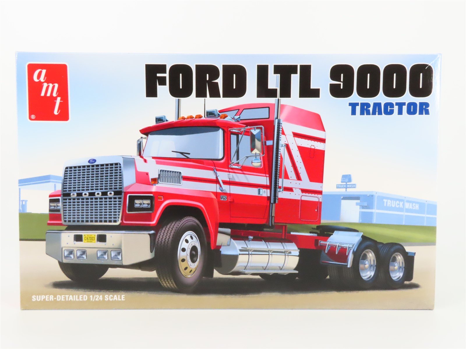 1:24 Scale AMT 1238/08 Ford LTL 9000 Tractor Kit - Sealed