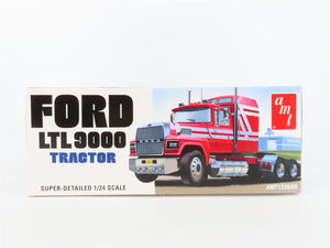 1:24 Scale AMT 1238/08 Ford LTL 9000 Tractor Kit - Sealed