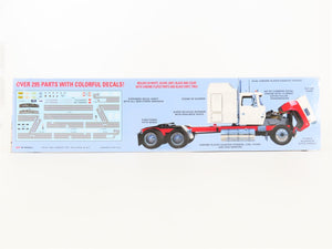 1:24 Scale AMT 1238/08 Ford LTL 9000 Tractor Kit - Sealed