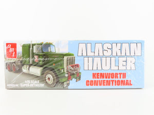 1:25 Scale AMT 1339/06 Kenworth Conventional Alaskan Hauler Truck Kit - Sealed