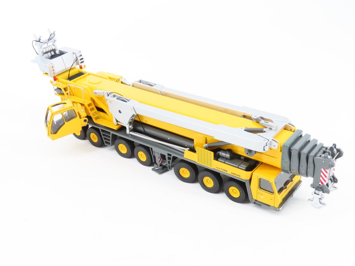 1:50 Scale Manitowoc Die-Cast Grove GMK7550 All Terrain Hydraulic Crane