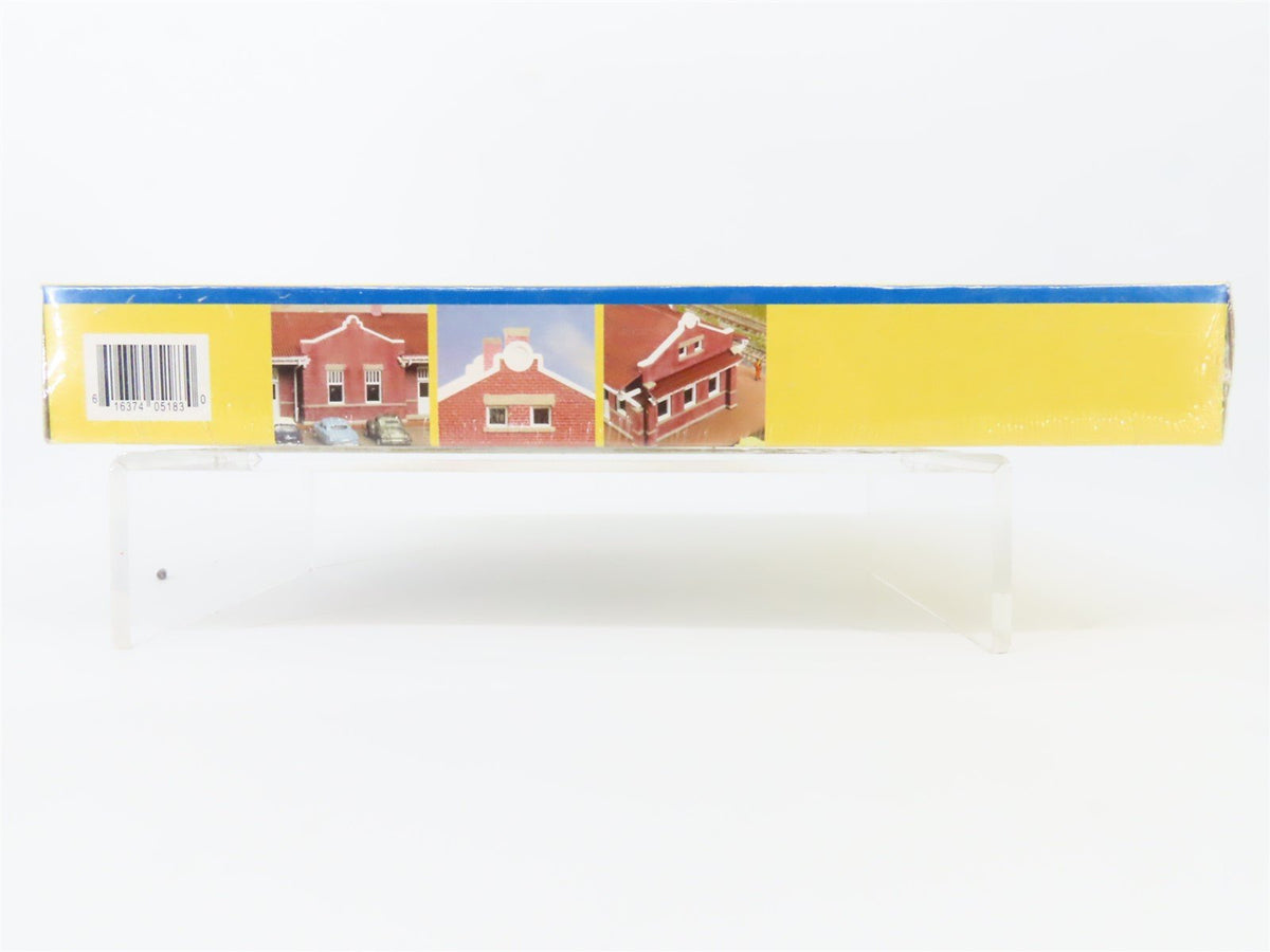 N Scale Walthers Cornerstone Kit #933-3803 Santa Fe-Style Brick Depot - Sealed