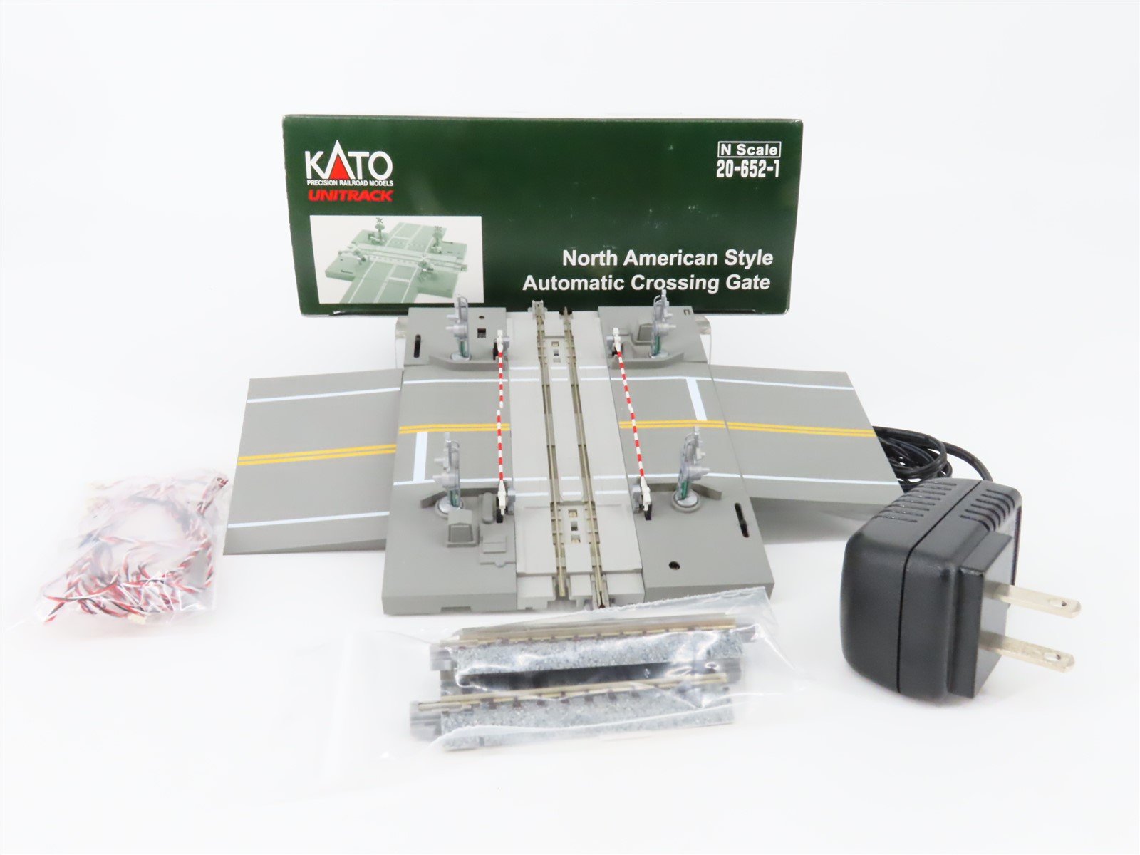 N 1/160 Scale KATO 20-652-1 North American Style Automatic Crossing Gate w/Sound