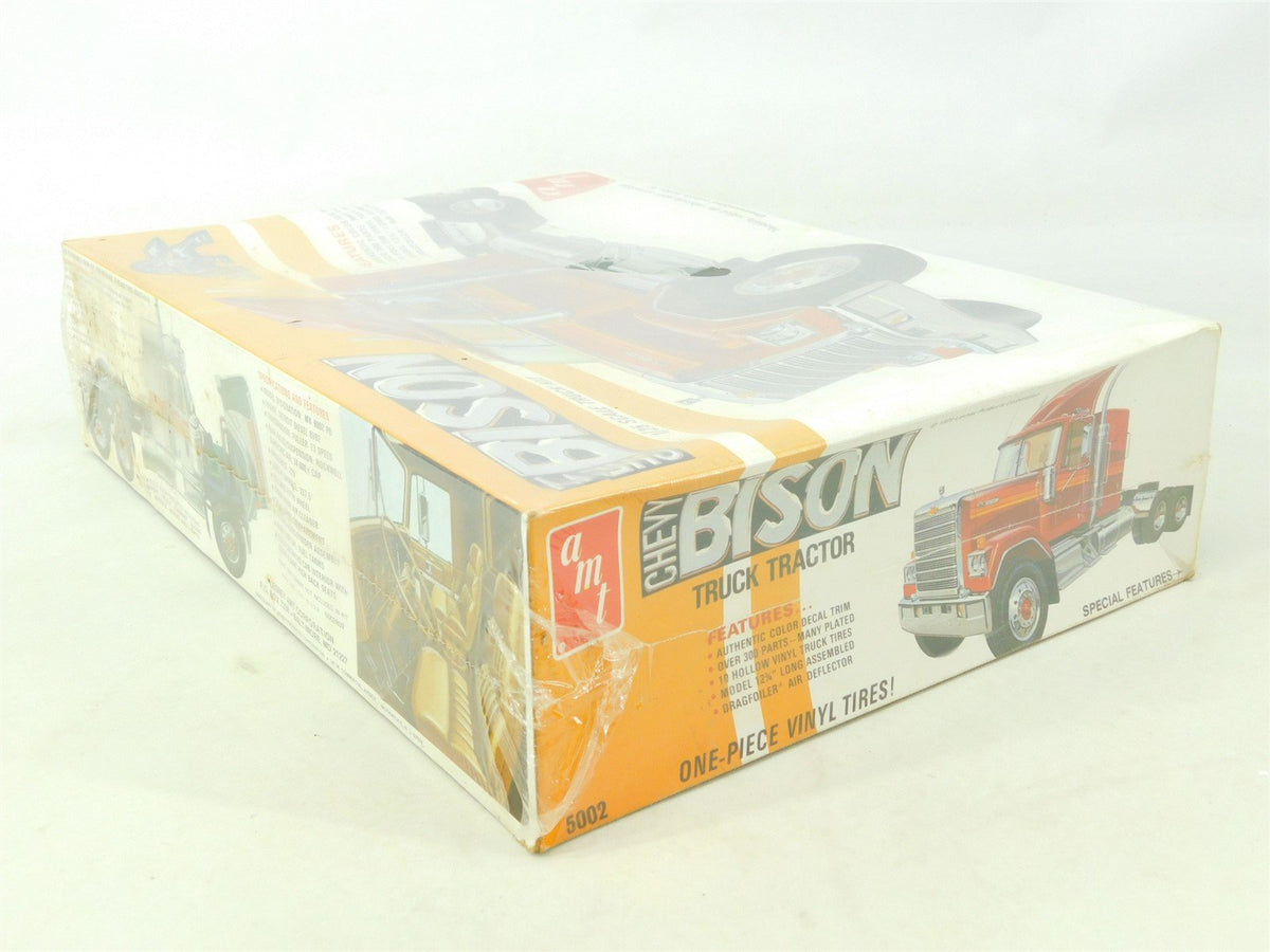 1:25 Scale AMT 5002 Chevy Bison Truck Tractor Kit - Sealed