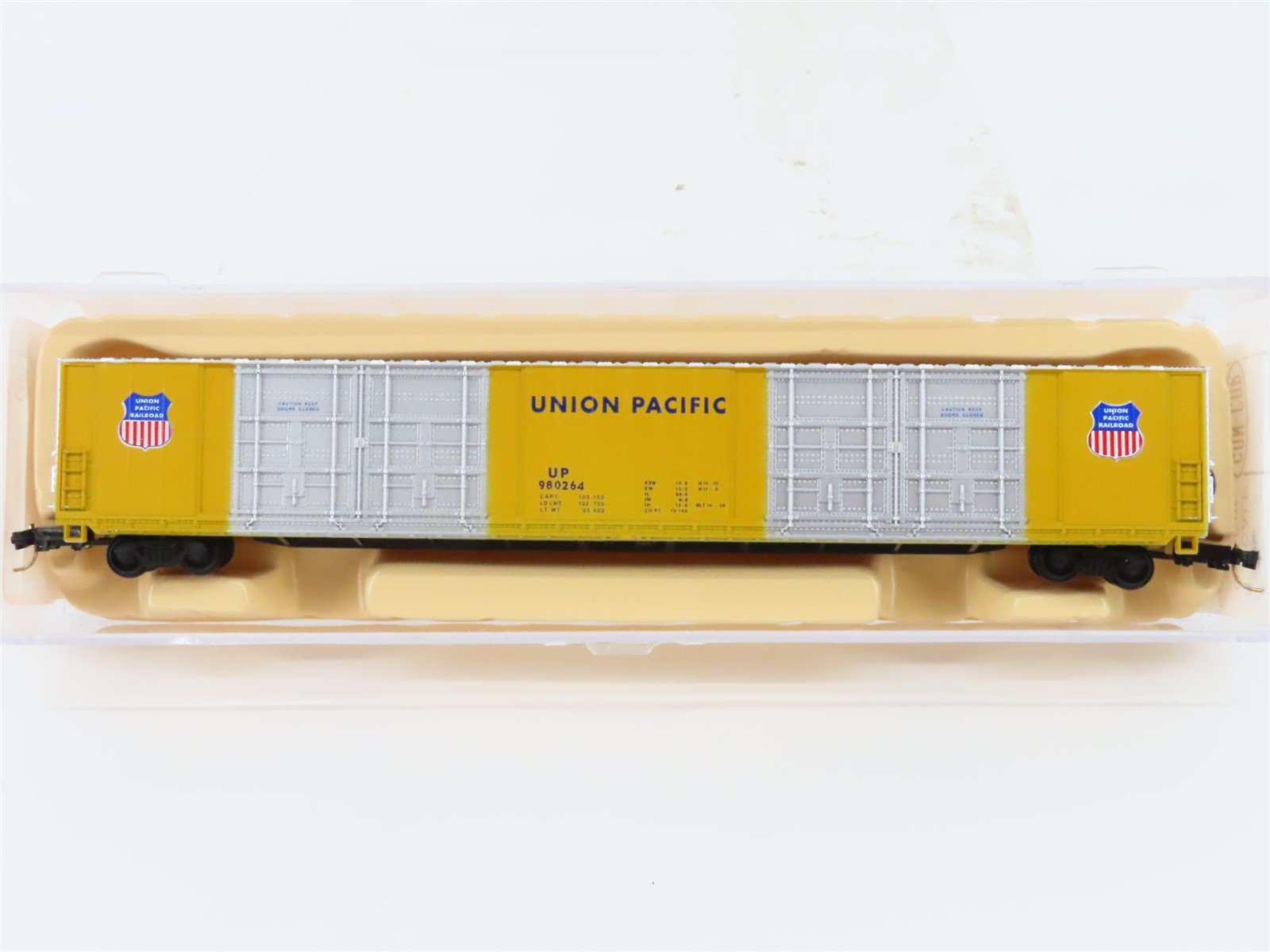 N Scale Con-Cor 001-555603(3) UP Union Pacific 85' Hi-Cube Box Car #980264