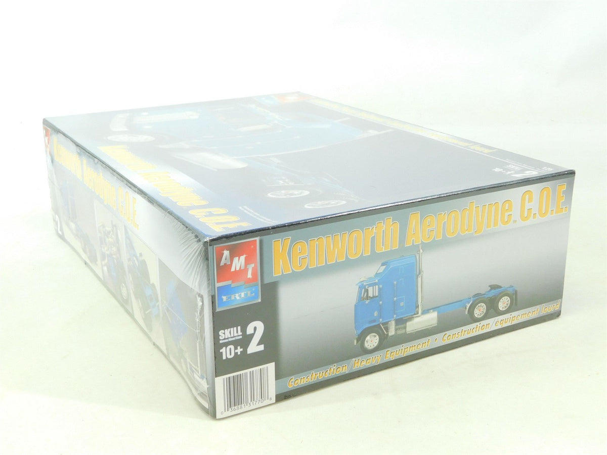 1:25 Scale AMT Ertl 31770 Kenworth Aerodyne COE Truck Kit - Sealed