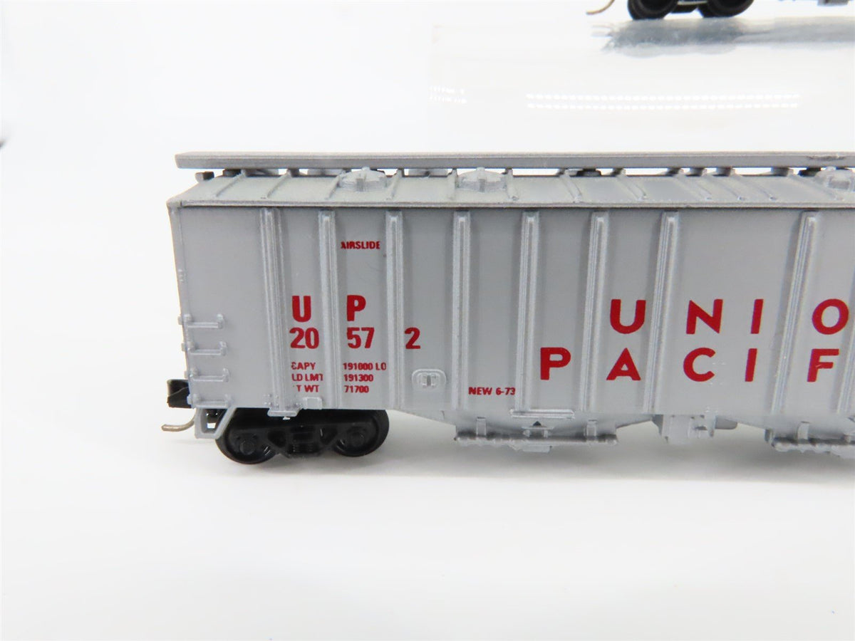 N Delaware Valley A110 UP Union Pacific 50&#39; Airslide Covered Hoppers 3-Pack