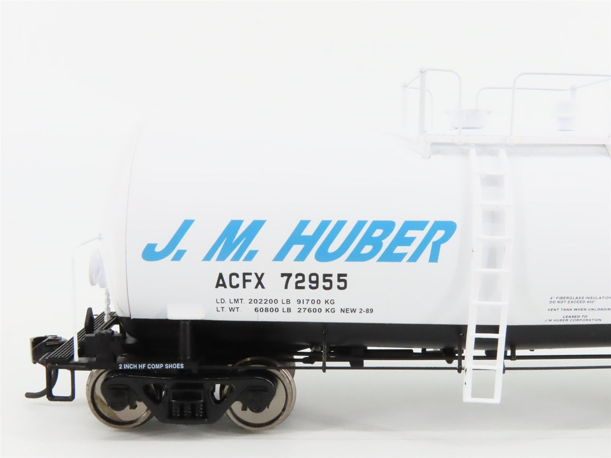 HO Scale Walthers 920-100126 ACFX JM Huber 40&#39; 16,000 Gal Tankcar #72955
