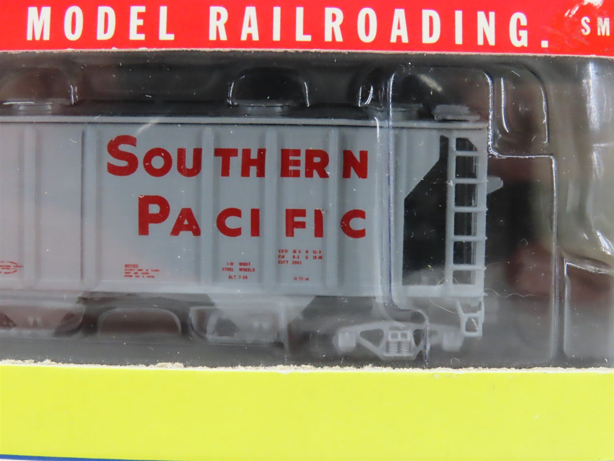 N Scale Athearn 11384 SP Southern Pacific PS 2893 3-Bay Covered Hopper #400883