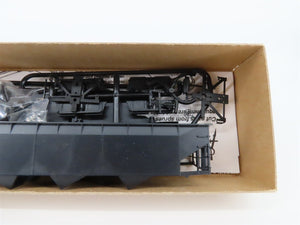 HO Scale Accurail 7500 Undecorated AAR 3-Bay Hopper Car Kit