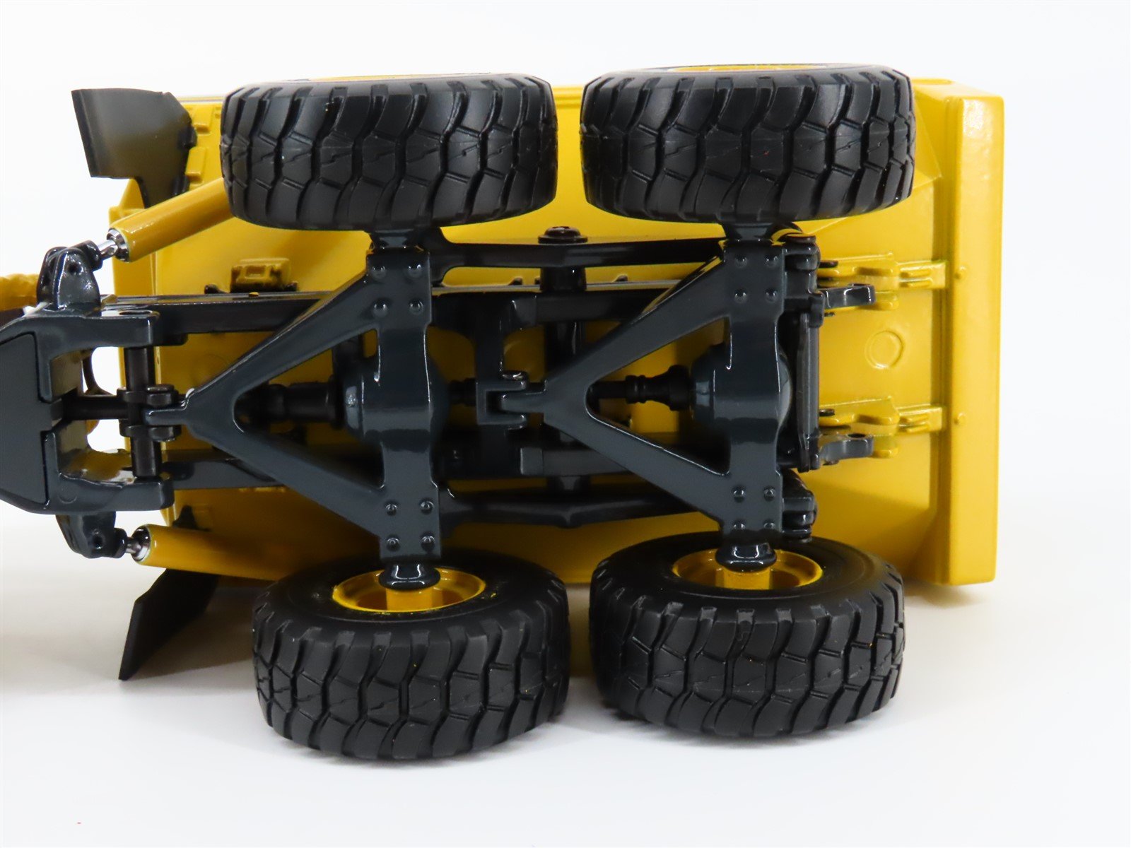 1:50 Scale Die-Cast Promotions 40014 Komatsu HM400-1 Dump