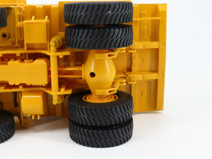 1:45 Scale Die-Cast Replicars Komatsu HD785 Dump Truck