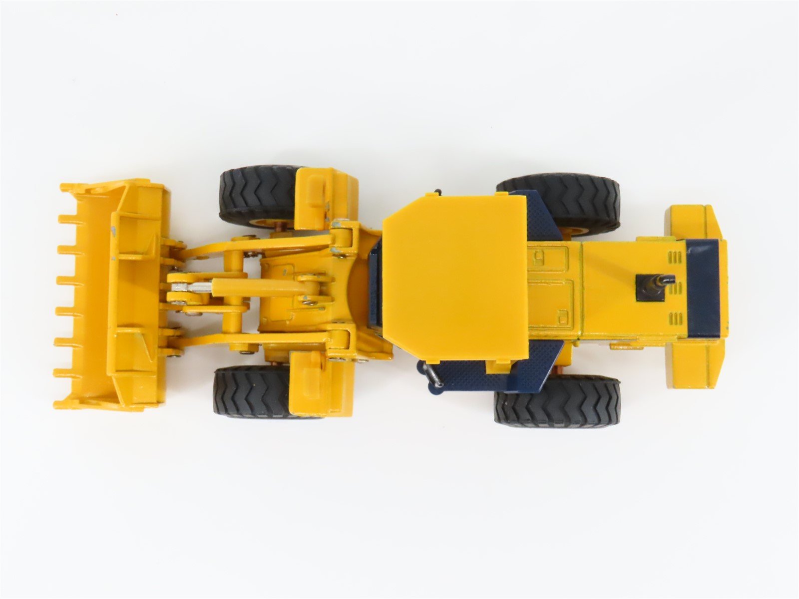 1:50 Scale Die-Cast Shinsei 615 Komatsu WA350 Wheel Loader
