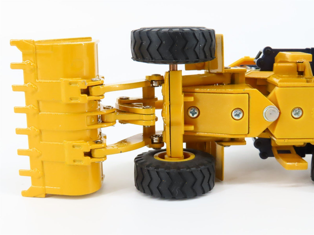 1:50 Scale Die-Cast Shinsei 615 Komatsu WA350 Wheel Loader