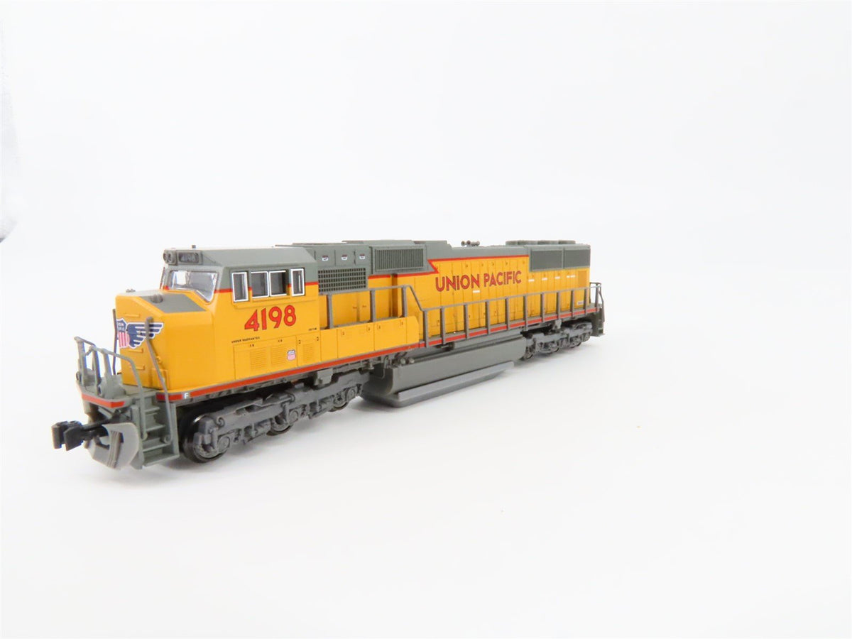 N Scale KATO 176-7608 UP Union Pacific EMD SD70M Diesel #4198 w/DCC &amp; Sound