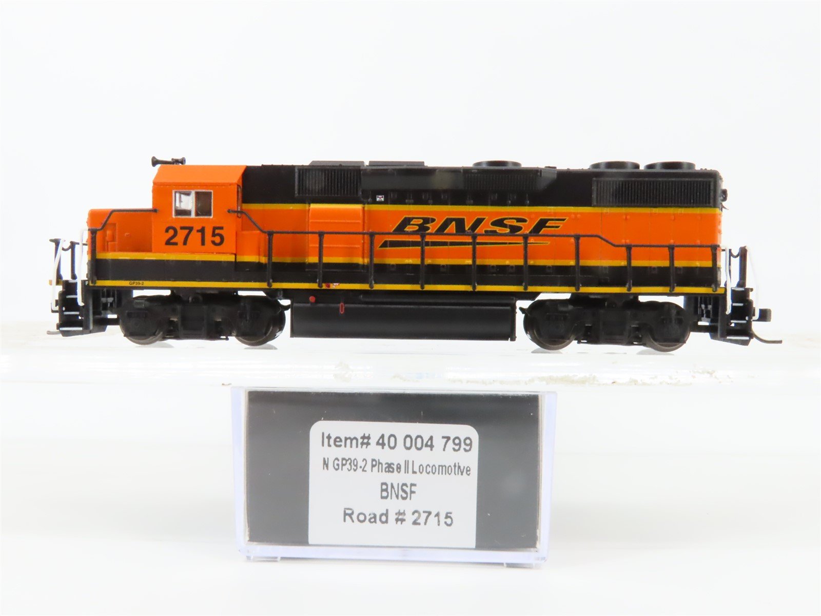 N Atlas Master Gold 40004799 BNSF Railway GP39-2 Ph 2 Diesel #2715 w/DCC & Sound