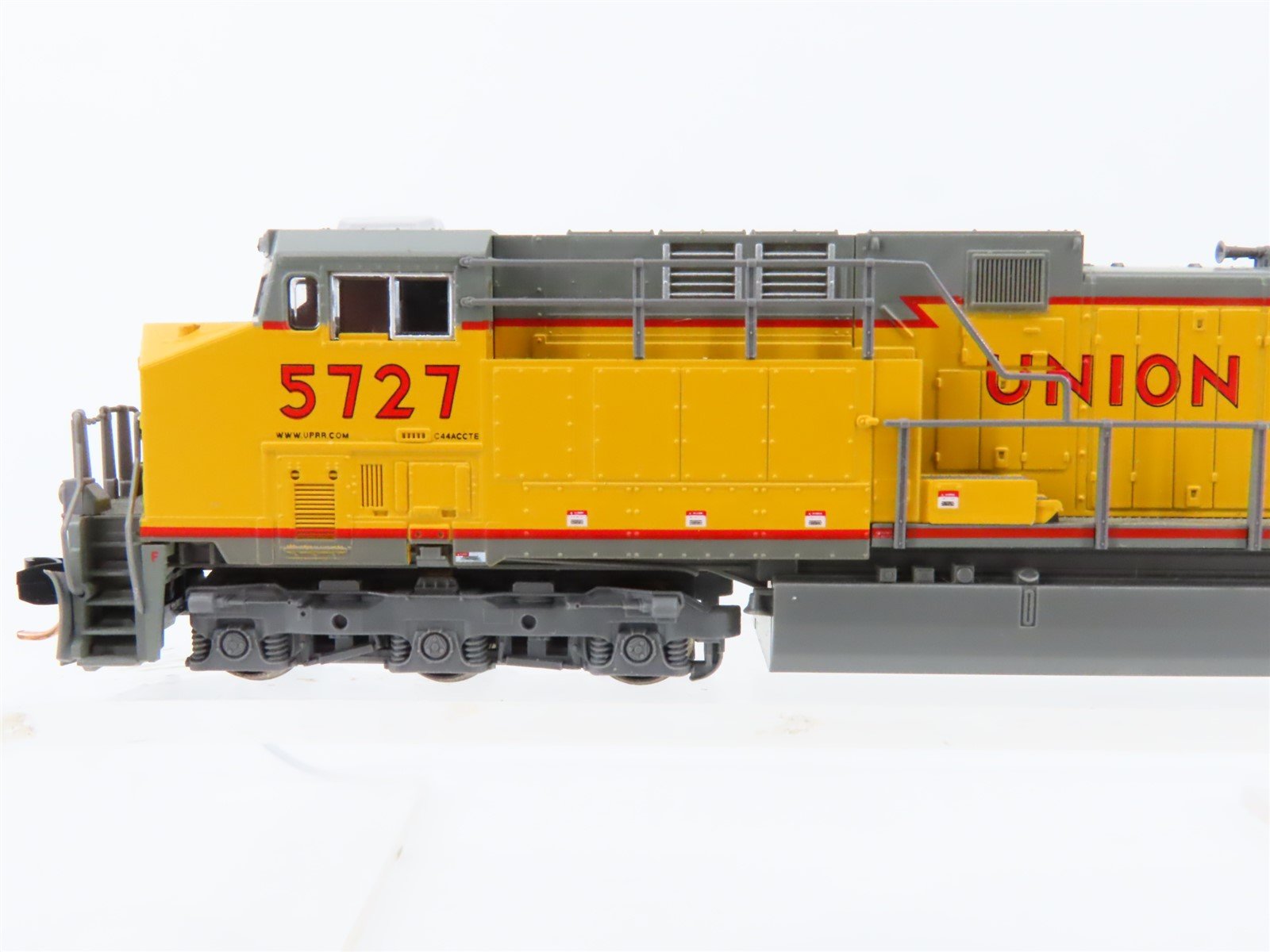 N Scale KATO 176-7005 UP Union Pacific GE AC4400CW Diesel #5727 w 
