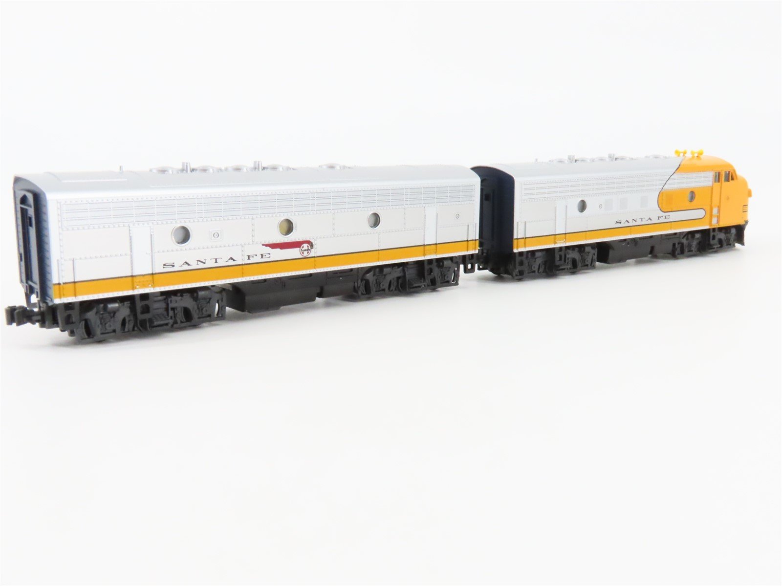 N KATO 176-2140/2215 ATSF Santa Fe Yellowbonnet F7A/B Diesel Set w/D -  Model Train Market