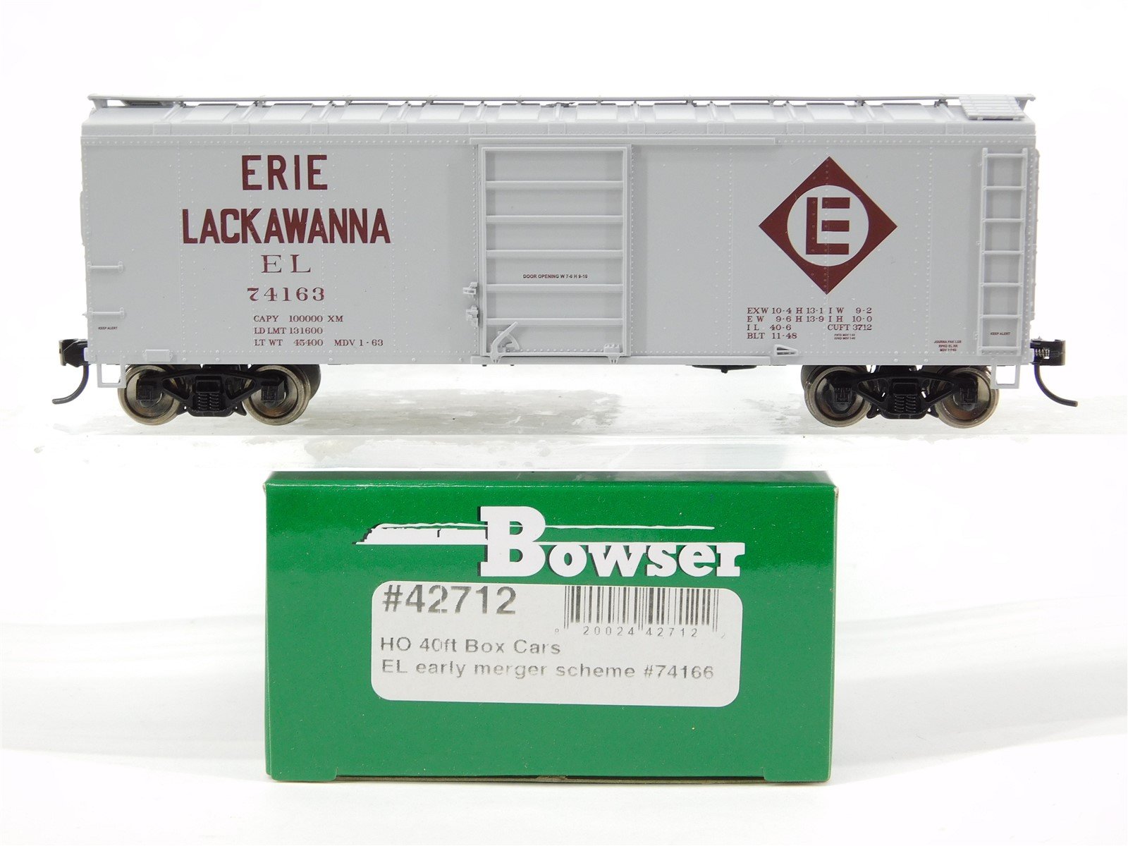 HO Scale Bowser #42712 EL Erie Lackawanna 40' Single Door Box Car #74163