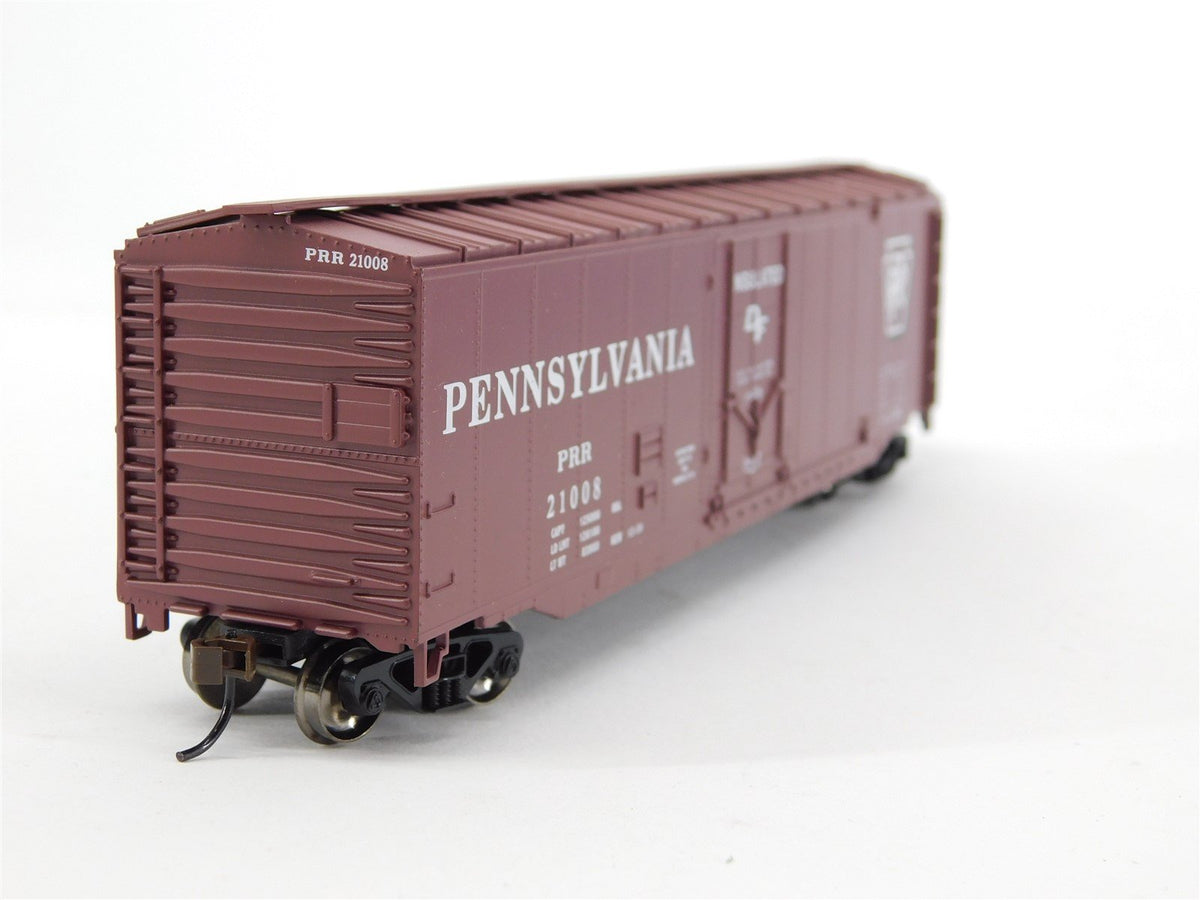 HO Scale Bachmann Silver #18039 PRR Pennsylvania 50&#39; Plug Door Box Car #21008