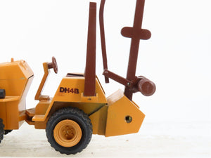 1:35 Scale Die-Cast Conrad 2963 Case DH4B Trencher