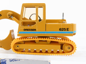 1:50 Scale Die-Cast Conrad 2819 Dresser 625E Tracked Excavator