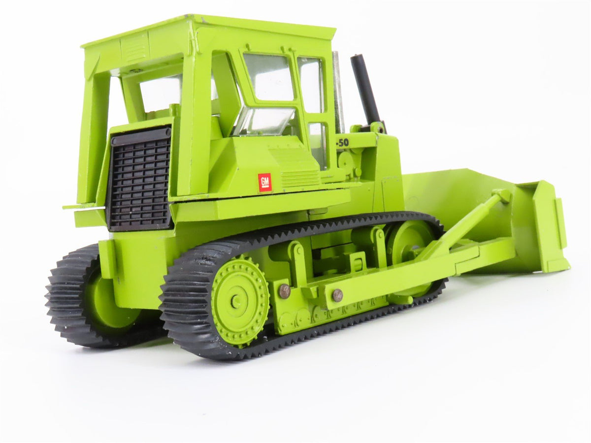 1:40 Scale Die-Cast NZG 164 GM Terex 82-50 Crawler