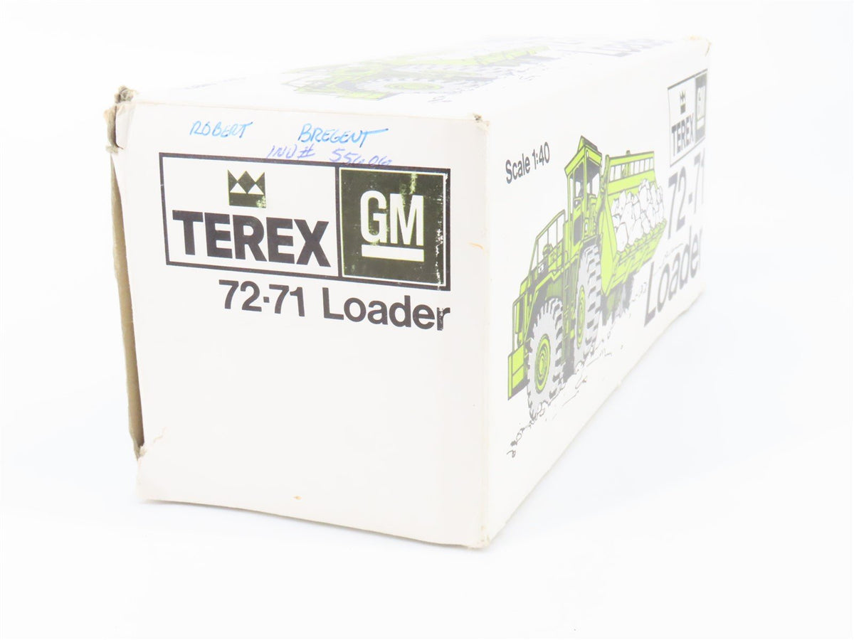 1:40 Scale Die-Cast Gescha GM Terex 72-71 Loader