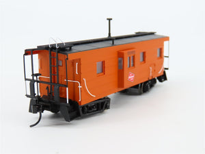 HO Scale Walthers 932-7663 MILW Milwaukee Road Rib Side Caboose #01901