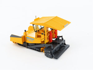 1:50 Scale Die-Cast NZG 395 Demag DF 140 CS Road Finisher