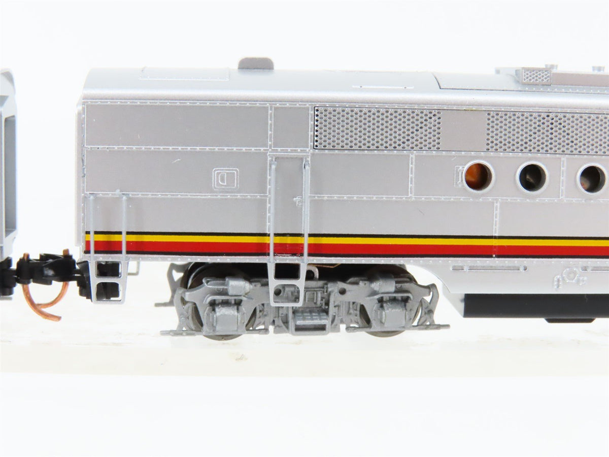 N Micro-Trains MTL 99200102 ATSF &quot;Warbonnet&quot; EMD FTA/B Diesel Set #161 w/DCC