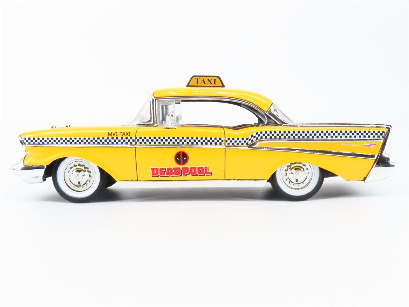1:24 Scale Jada Toys #30288 Die-Cast 1957 Chevy Bel Air Taxi "Deadpool"