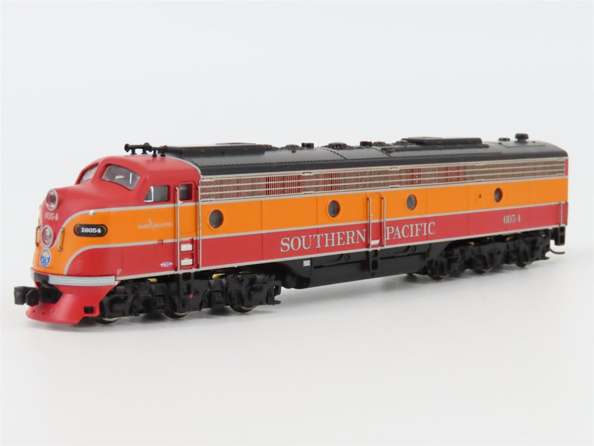 N Scale Broadway Limited BLI 3626 SP &quot;Daylight&quot; EMD E9A Diesel #6054 - Paragon3