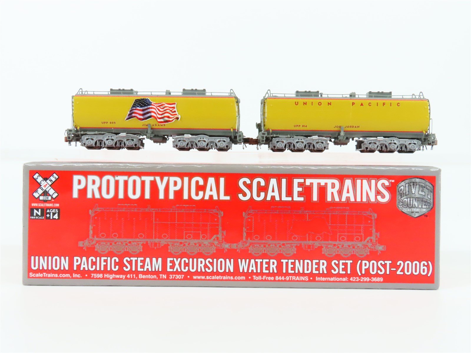 N ScaleTrains SXT30021 UP Union Pacific "Steam Excursion" Water Tender Set