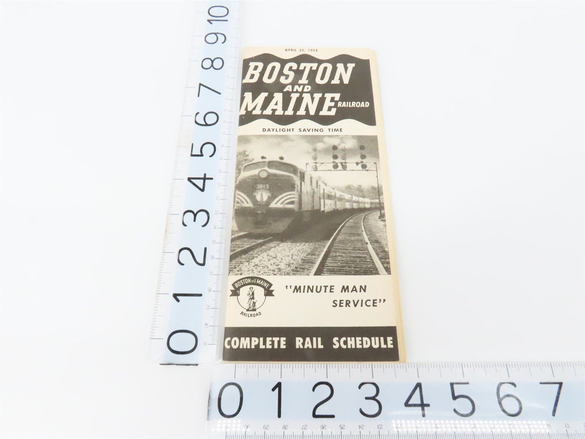 BM Boston &amp; Maine Railroad Time Tables - April 25, 1954