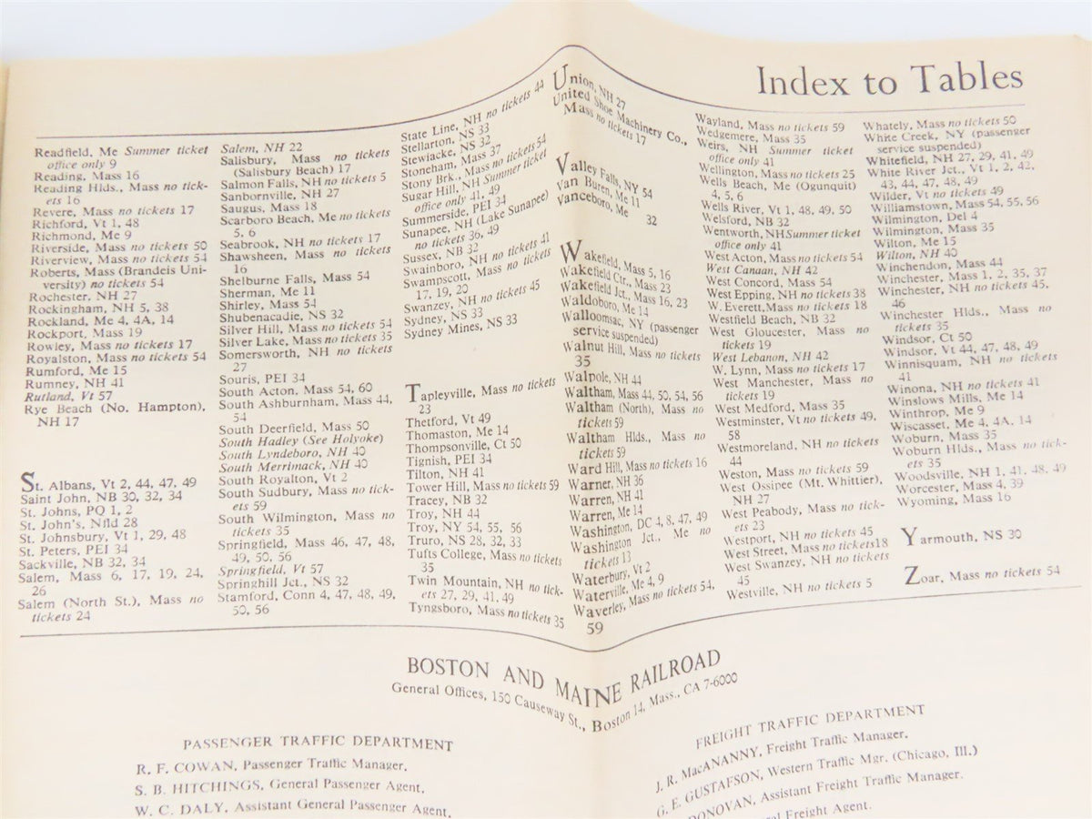 BM Boston &amp; Maine Railroad Time Tables - April 25, 1954