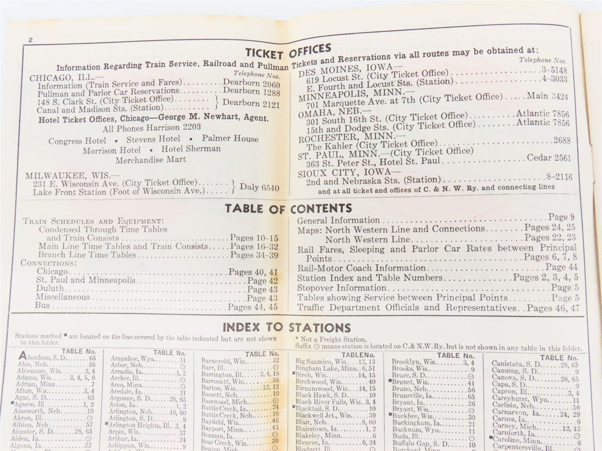 CNW Chicago &amp; North Western Line Time Tables - August 1, 1941