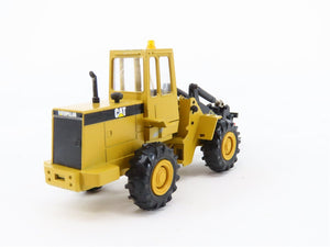 1:50 Scale Die-Cast Conrad 2888 CAT Caterpillar IT28 Integrated Toolcarrier