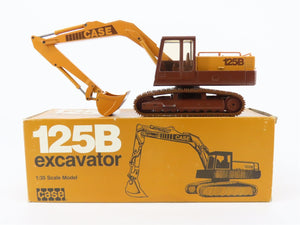 1:35 Scale Die-Cast Conrad 2965 Case 125B Excavator