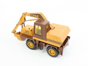 1:35 Scale Die-Cast Conrad 2964 Case 1085B Cruz-Air Excavator