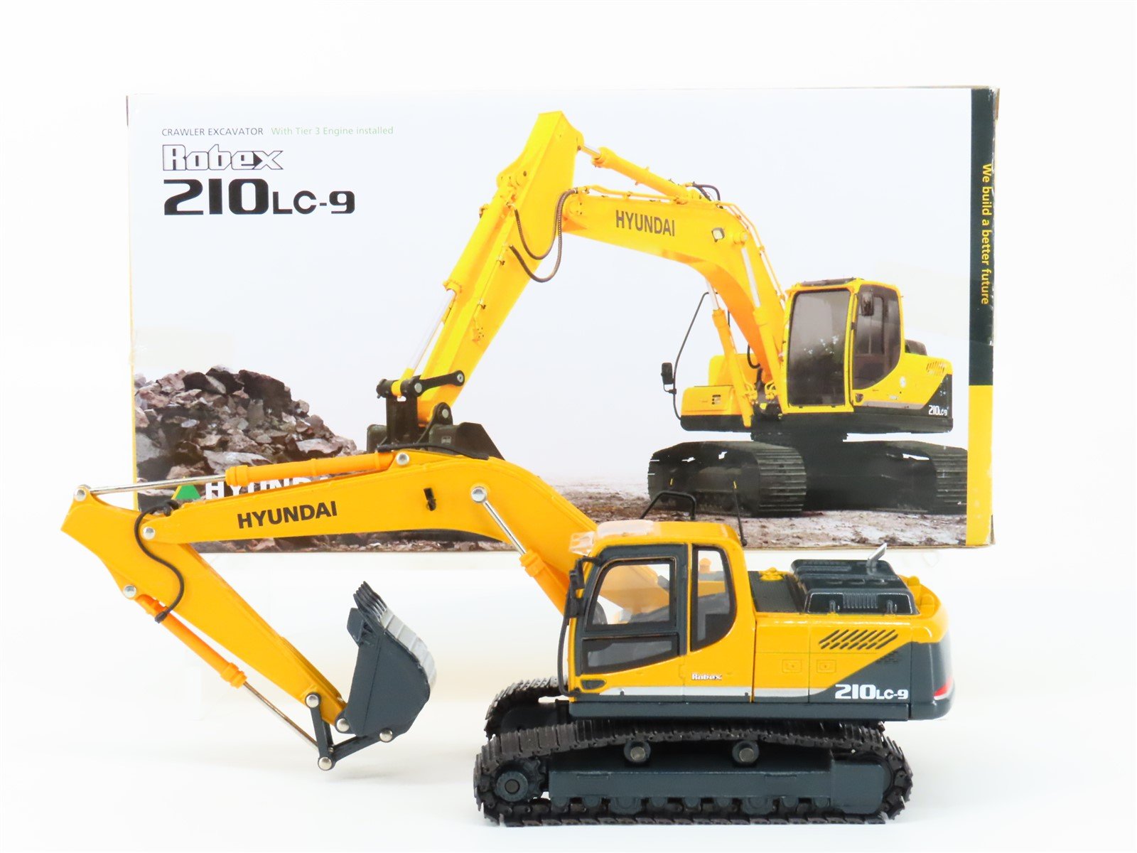 1:40 Scale Die-Cast Hyundai Robex 210LC-9 Crawler Excavator