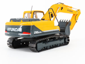 1:40 Scale Die-Cast Hyundai Robex 210LC-9 Crawler Excavator