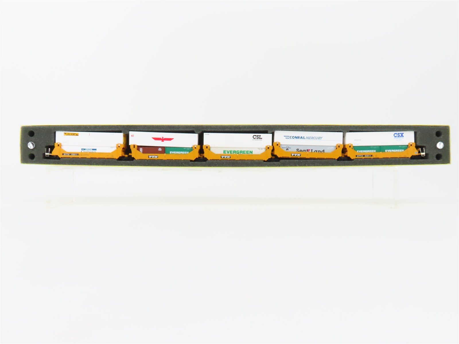 N Deluxe Innovations TTX Gunderson Twinstack 5-Unit Articulated Well Car Set