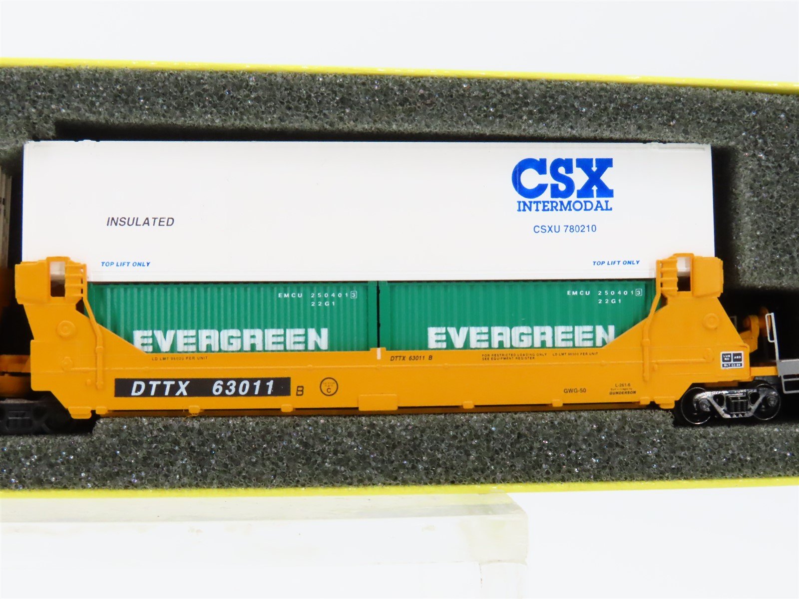 N Deluxe Innovations TTX Gunderson Twinstack 5-Unit Articulated Well Car Set