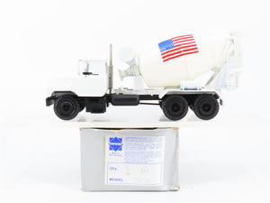 1:50 Scale Die-Cast Conrad 3640 Mack Truck Evans Cement Mixer