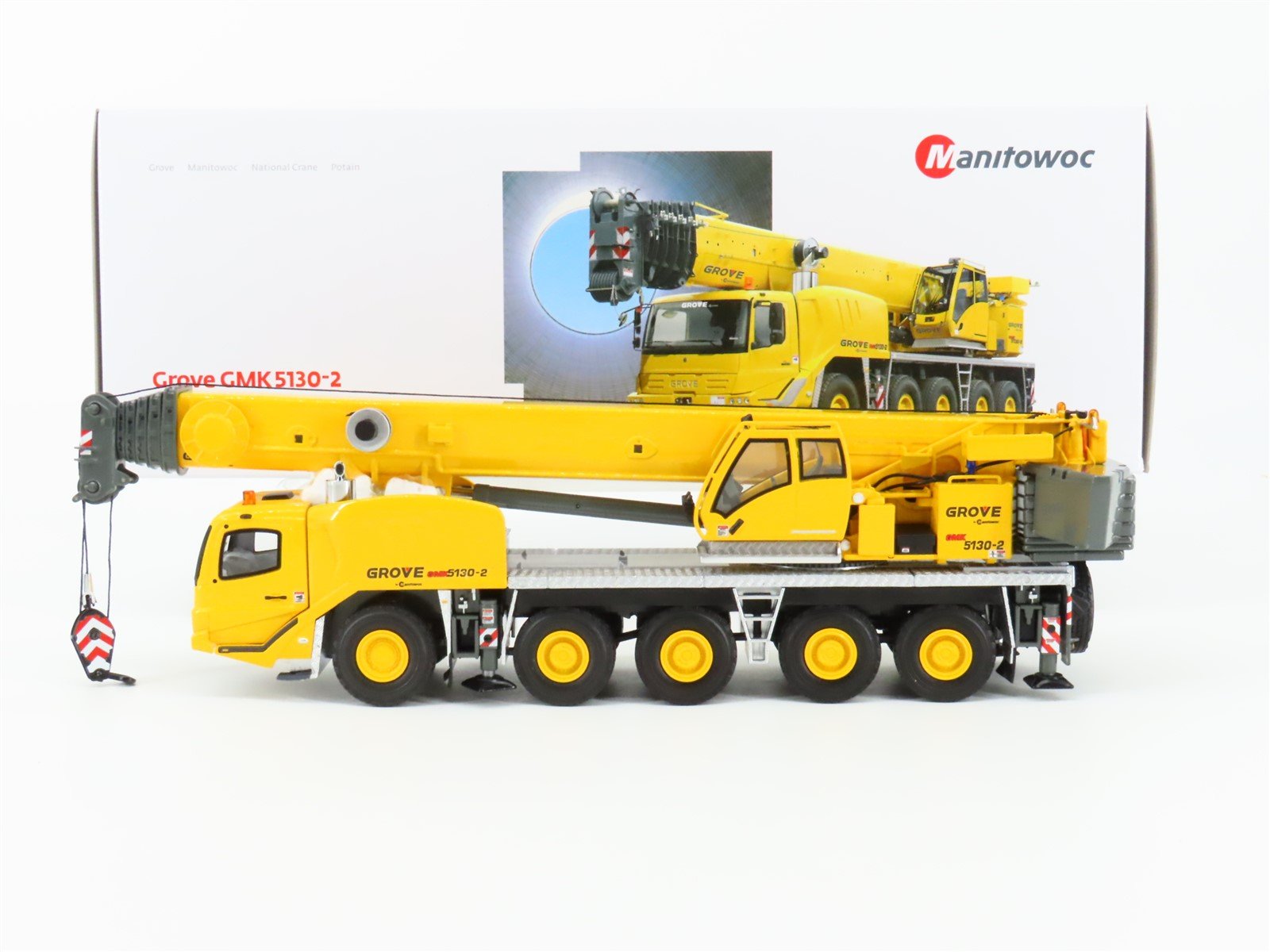 1:50 Scale Die-Cast TWH 053 Grove Manitowoc GMK 5130-2 All Terrain Crane