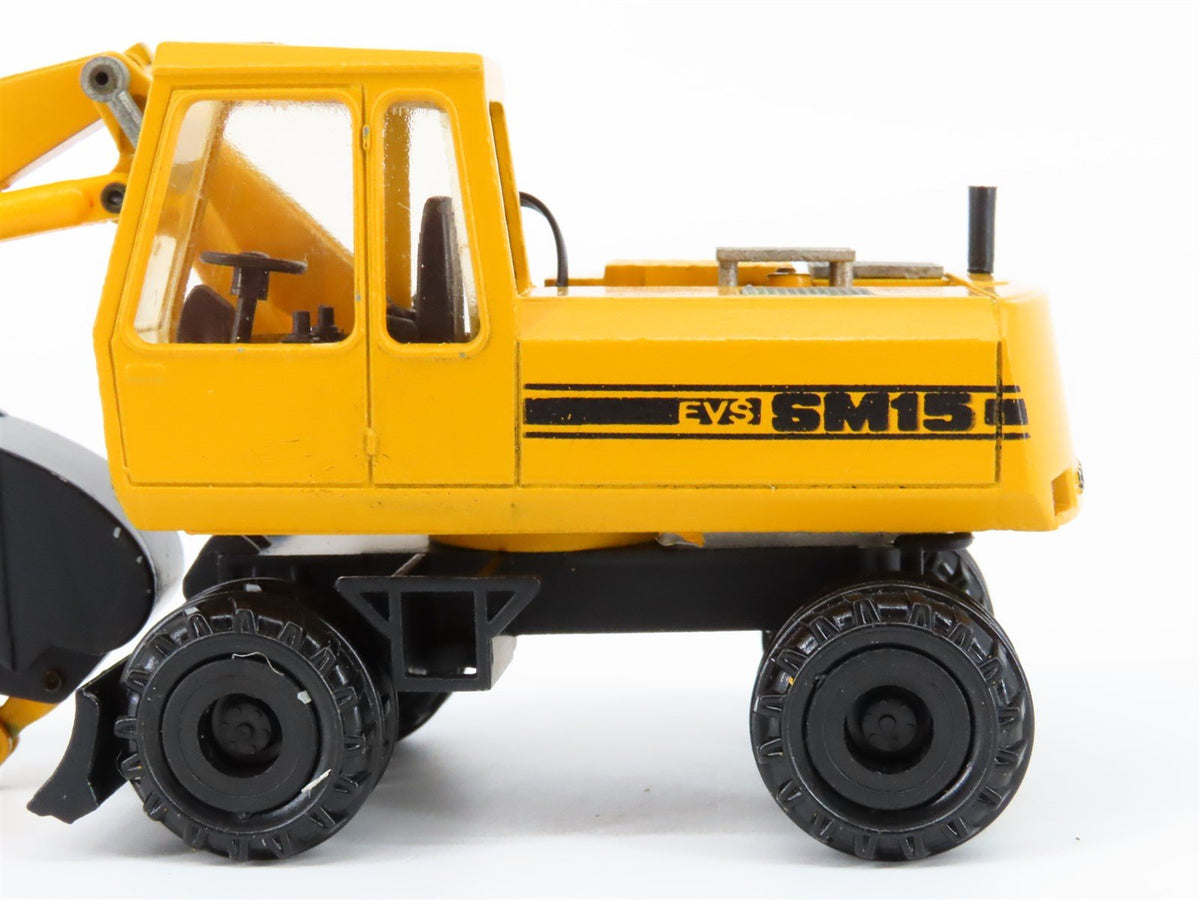 1:50 Scale Die-Cast Conrad 2817 Sennebogen Wheeled Mobile Excavator