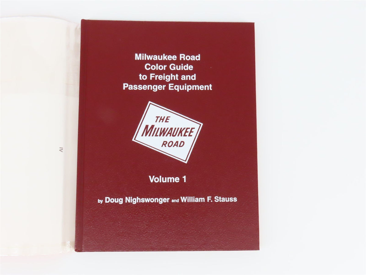 Morning Sun: Milwaukee Road Color Guide Volume 1 by Nighswonger &amp; Stauss ©1999